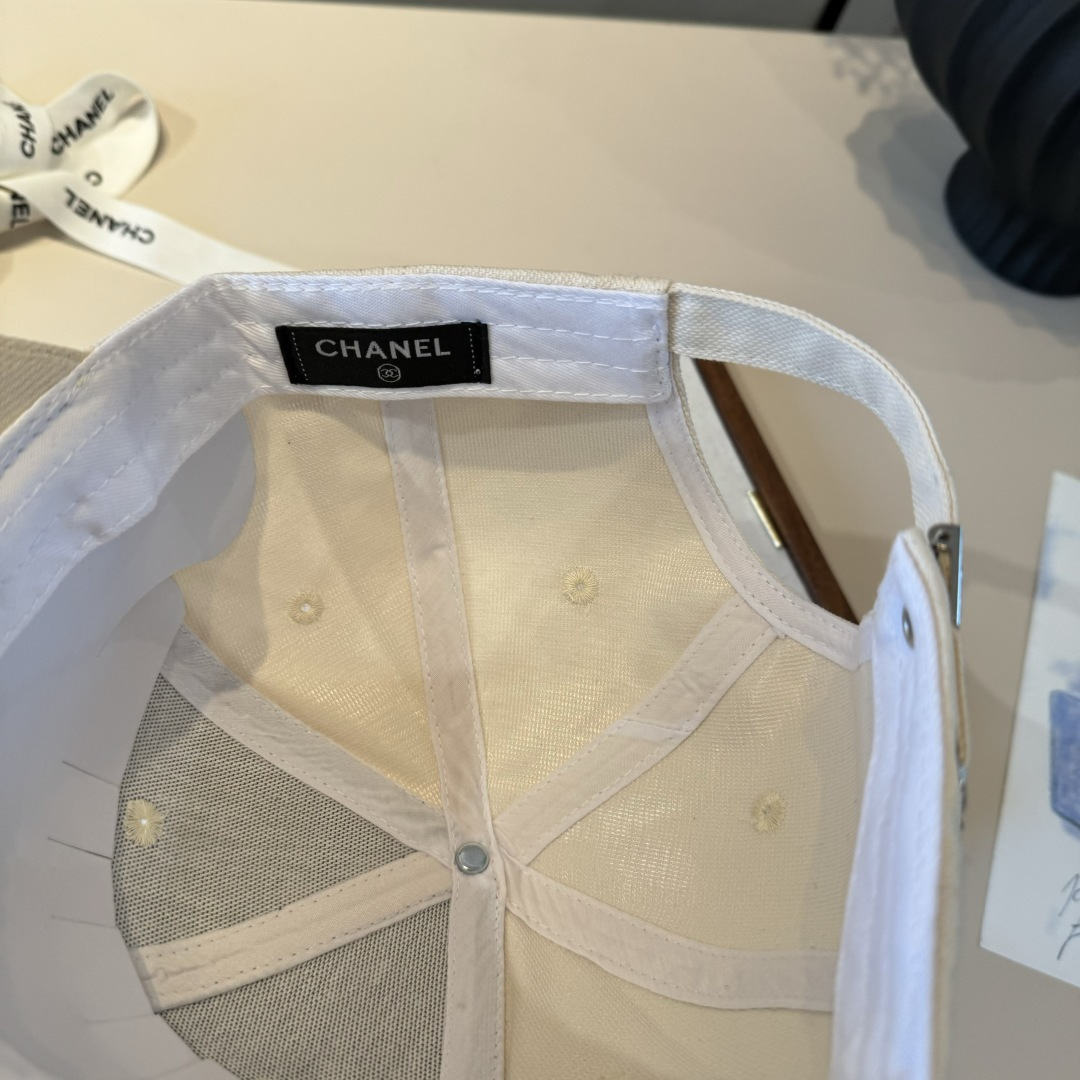 🆕

Chanel香奈儿新款鸭舌帽, 头围57cm