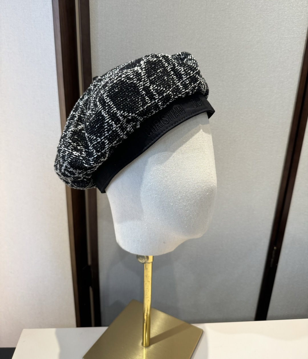 🆕

Dior迪奥新款贝雷帽，高端定制，头围57cm