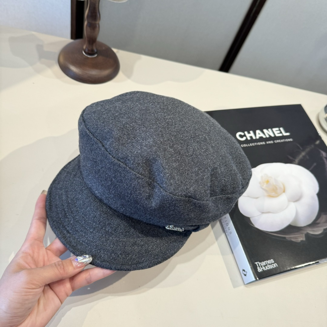 🆕

Gucci古奇羊毛画家鸭舌帽，百分百羊毛🦙%面料，头围57cm