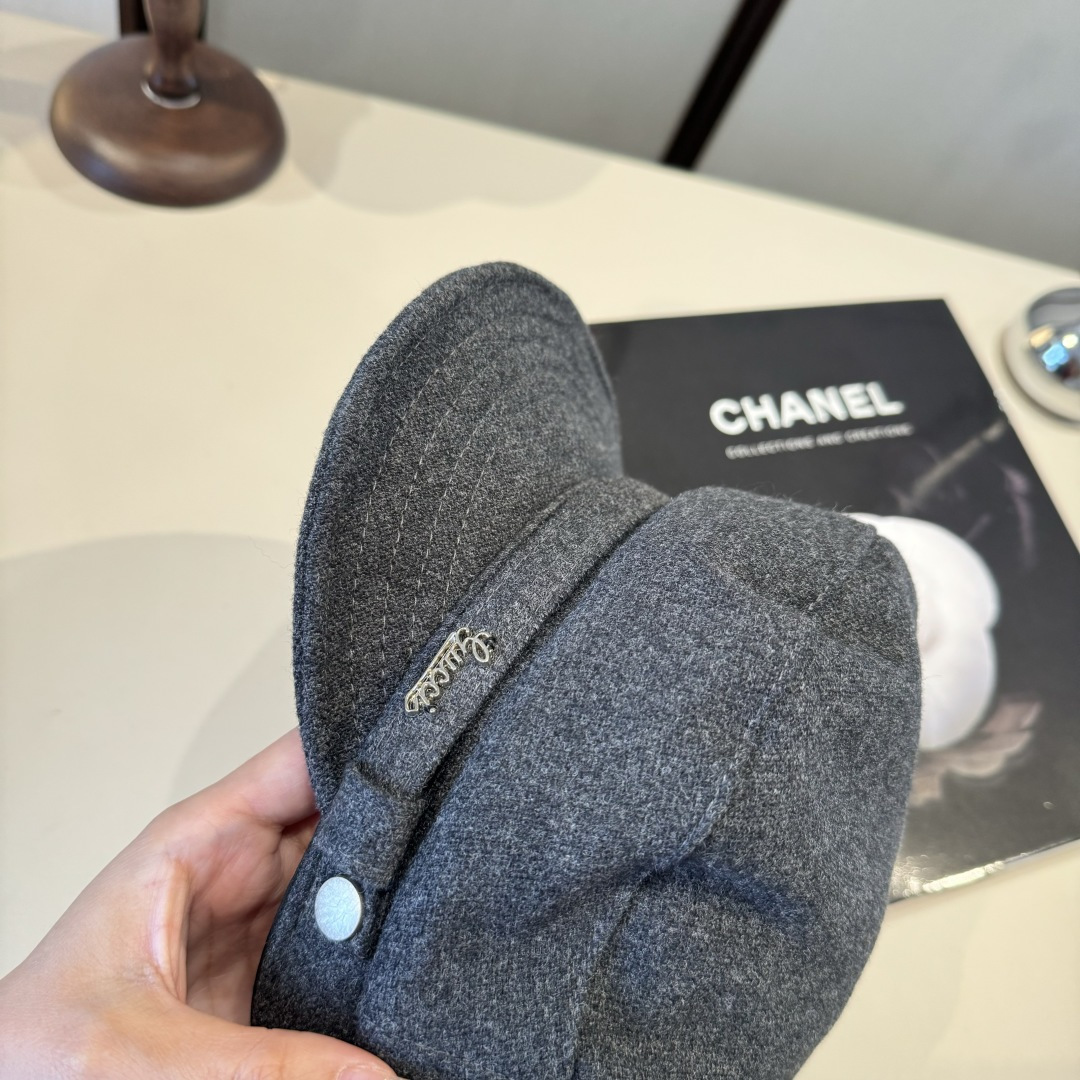 🆕

Gucci古奇羊毛画家鸭舌帽，百分百羊毛🦙%面料，头围57cm