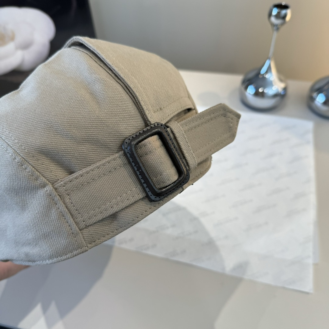 🆕

巴宝莉新款鸭舌前进帽，头围58cm