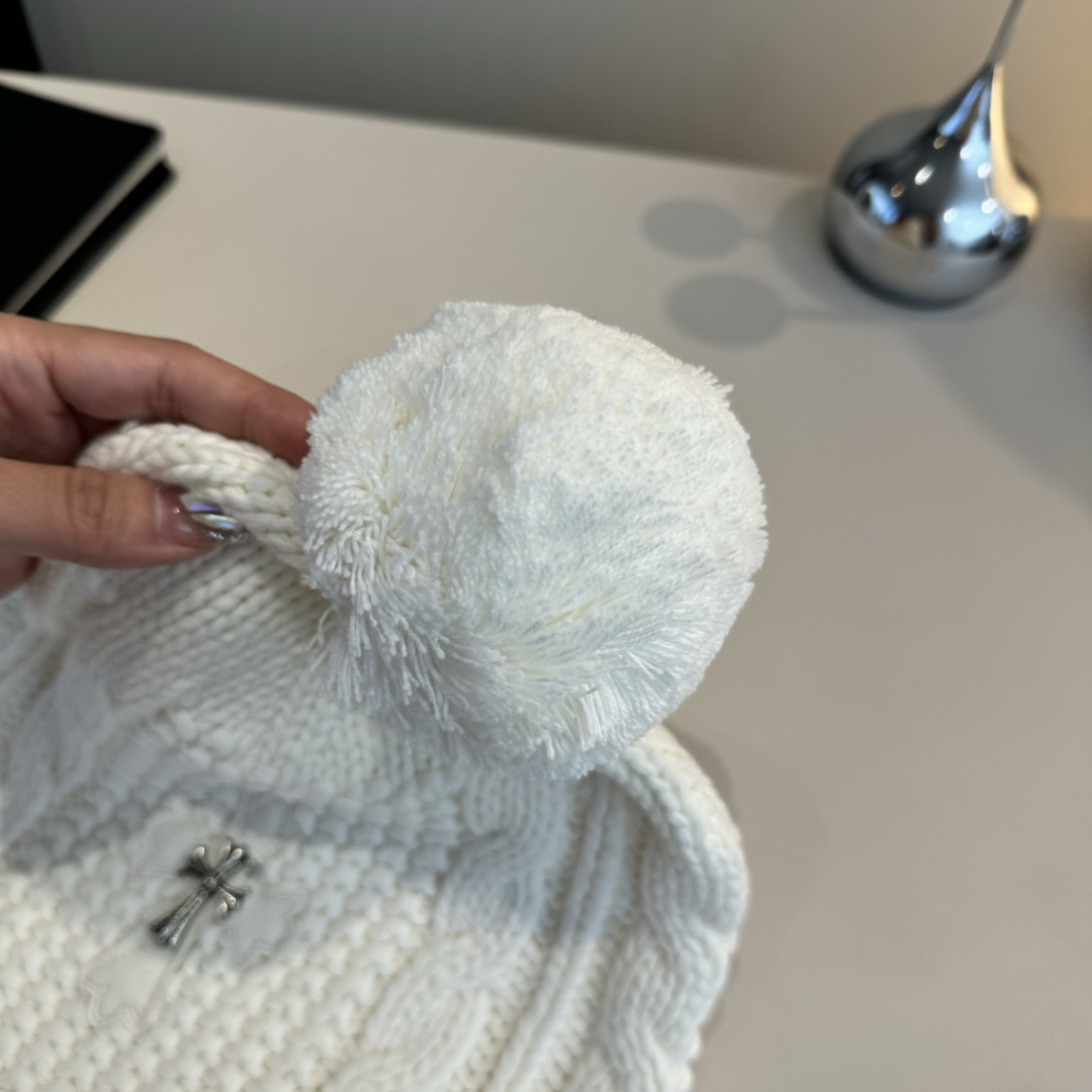 🆕

克罗心新款针织护耳帽，高级定制