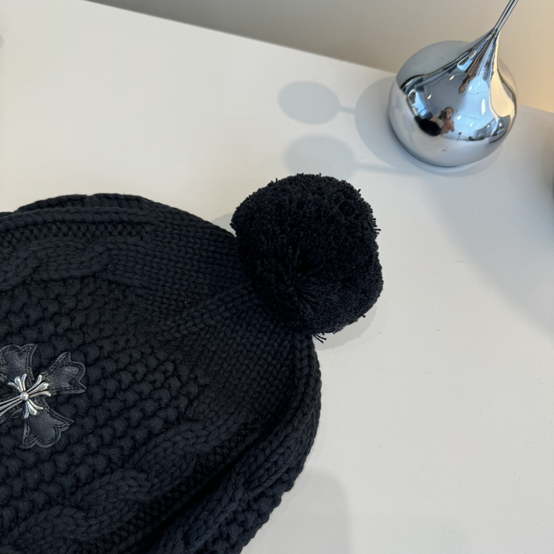 🆕

克罗心新款针织护耳帽，高级定制