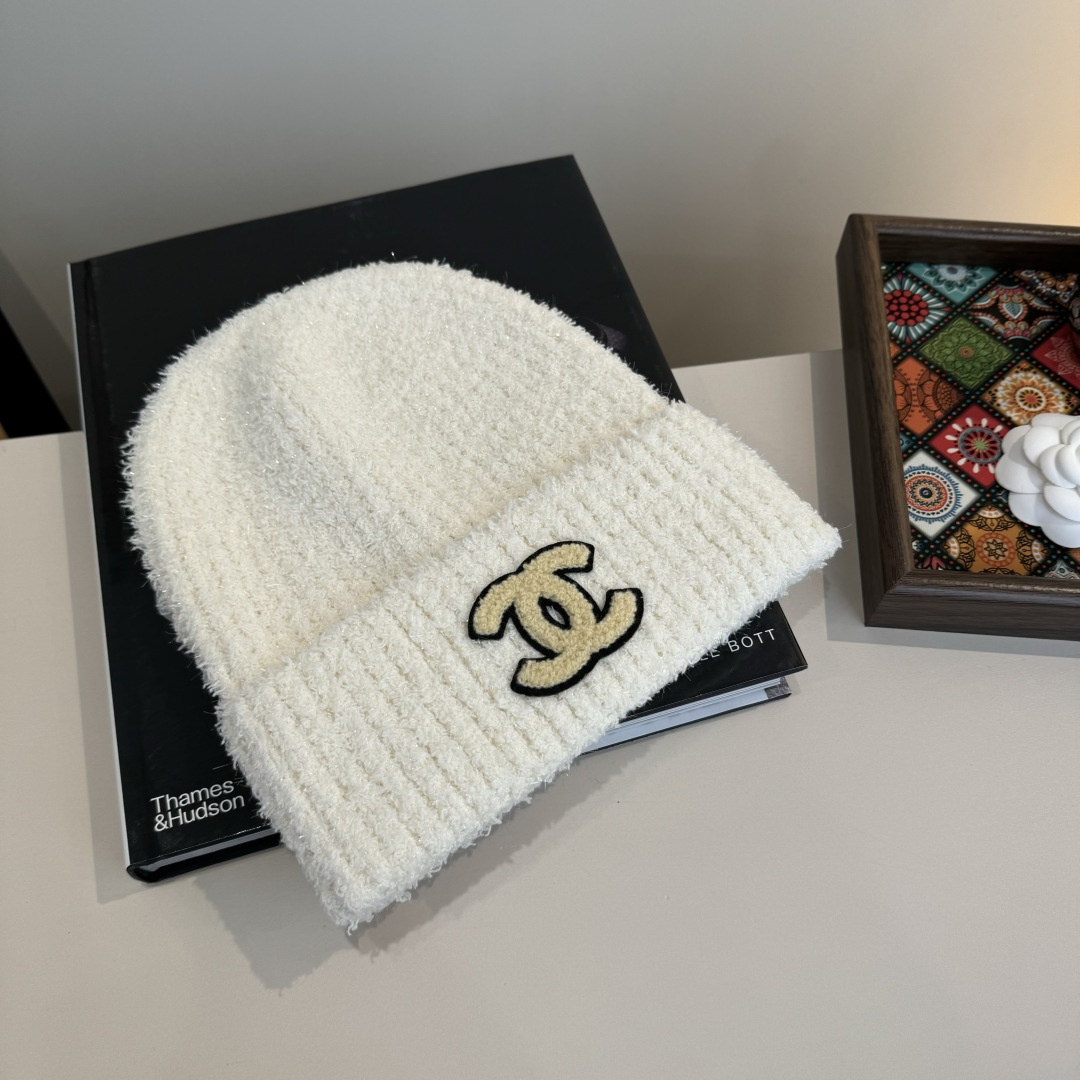 NO:365014,Chanel Chanel knitted wool hat hat fisherman hat baseball hat knit hat, hat, chanel, chanel, espadrilles, hatsChanel香奈儿针织毛线帽帽子渔夫帽棒球帽针织帽,帽子,chanel,chanel,espadrilles,hats,hat
