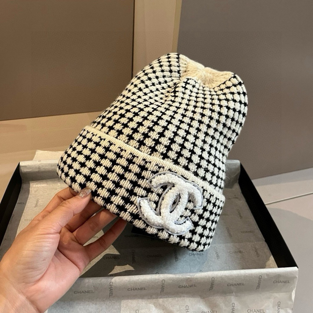 🆕

Chanel香奈儿针织毛线帽