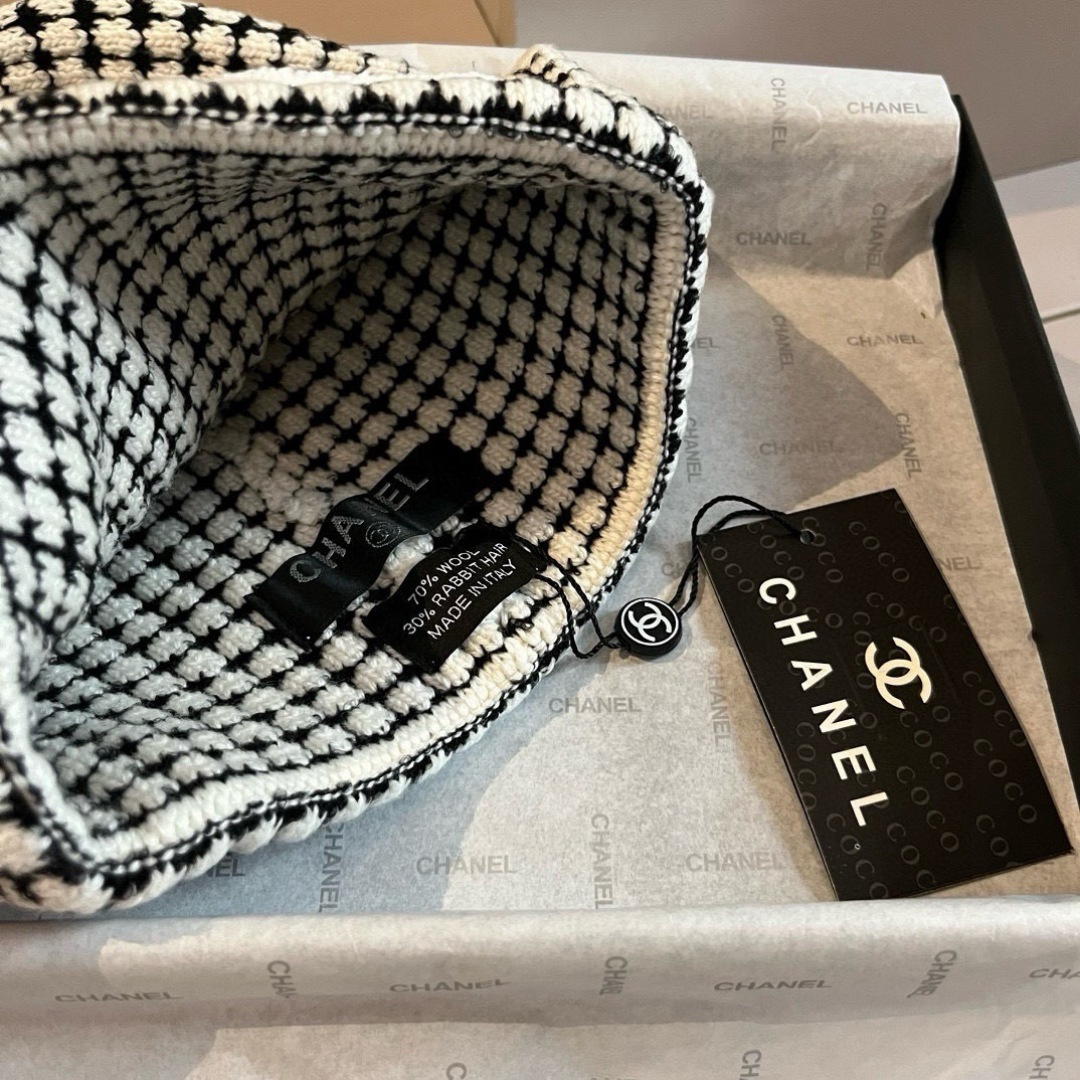 🆕

Chanel香奈儿针织毛线帽