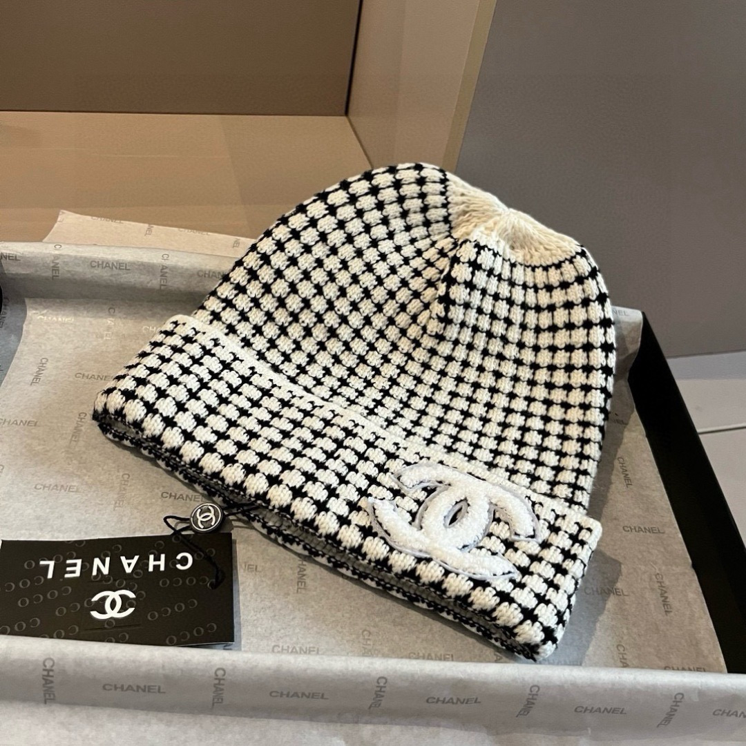 🆕

Chanel香奈儿针织毛线帽