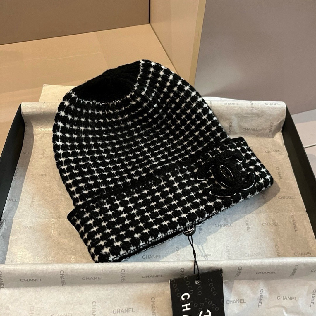 🆕

Chanel香奈儿针织毛线帽