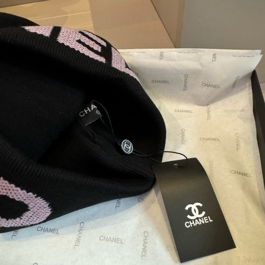 🆕

Chanel香奈儿针织毛线帽