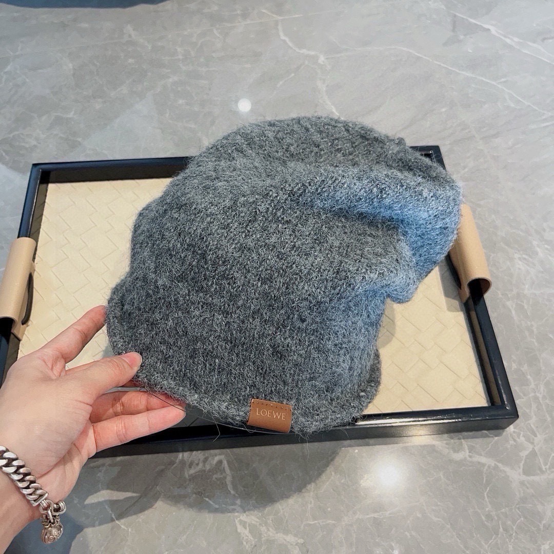 💕LOEWE罗意威秋冬新款毛线帽,嘻哈风针织帽,男女款毛线帽 4个色