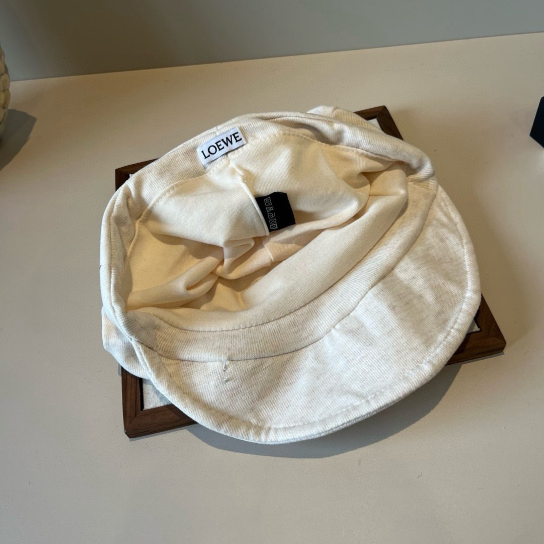 💕罗意威秋款画家鸭舌帽，后松紧带调节，适合任何脸型