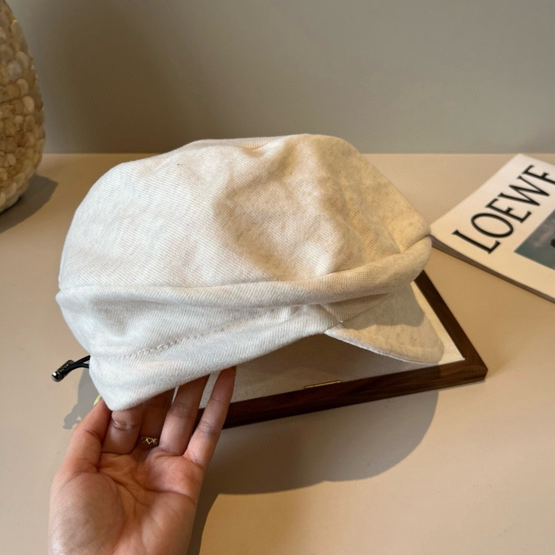 💕罗意威秋款画家鸭舌帽，后松紧带调节，适合任何脸型