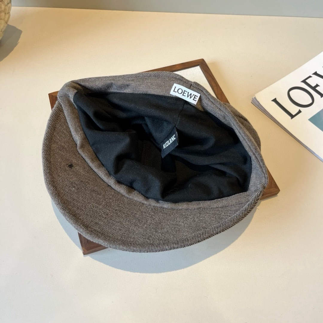 💕罗意威秋款画家鸭舌帽，后松紧带调节，适合任何脸型