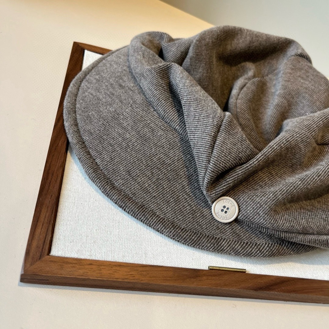 💕罗意威秋款画家鸭舌帽，后松紧带调节，适合任何脸型