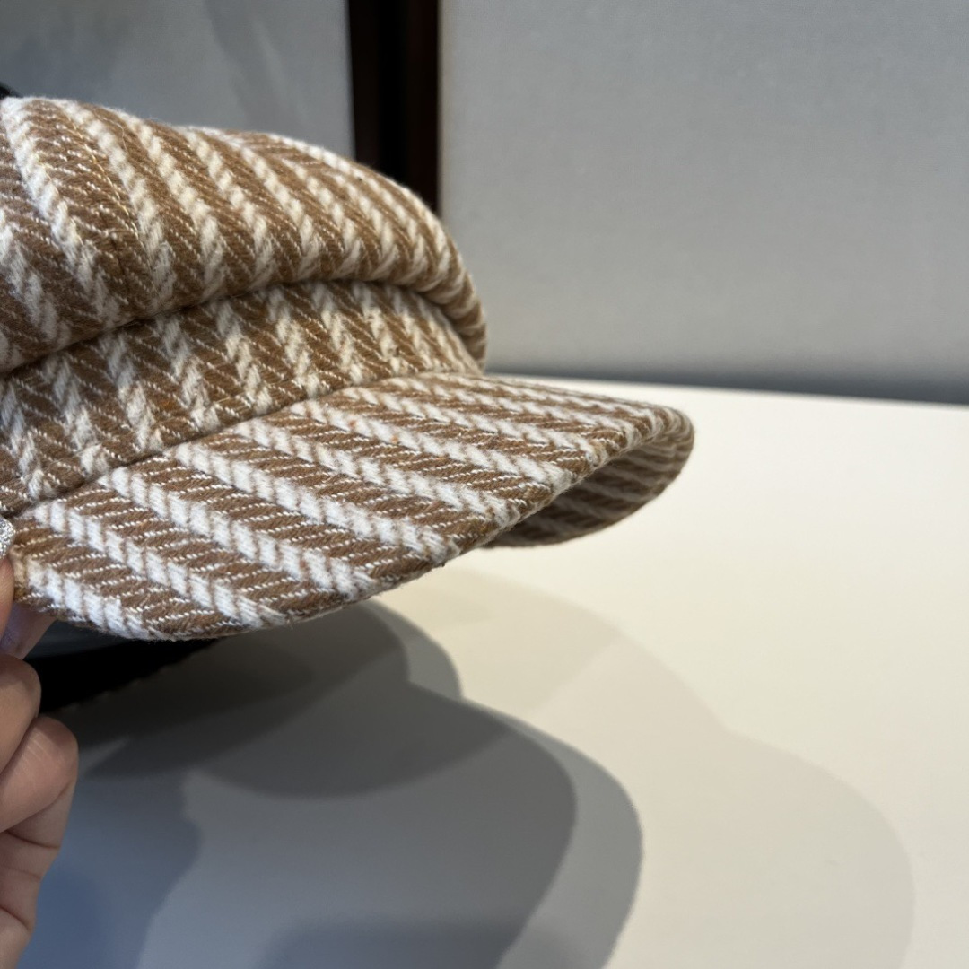 💕Celine赛琳新款鸭舌画家帽，男女通用，