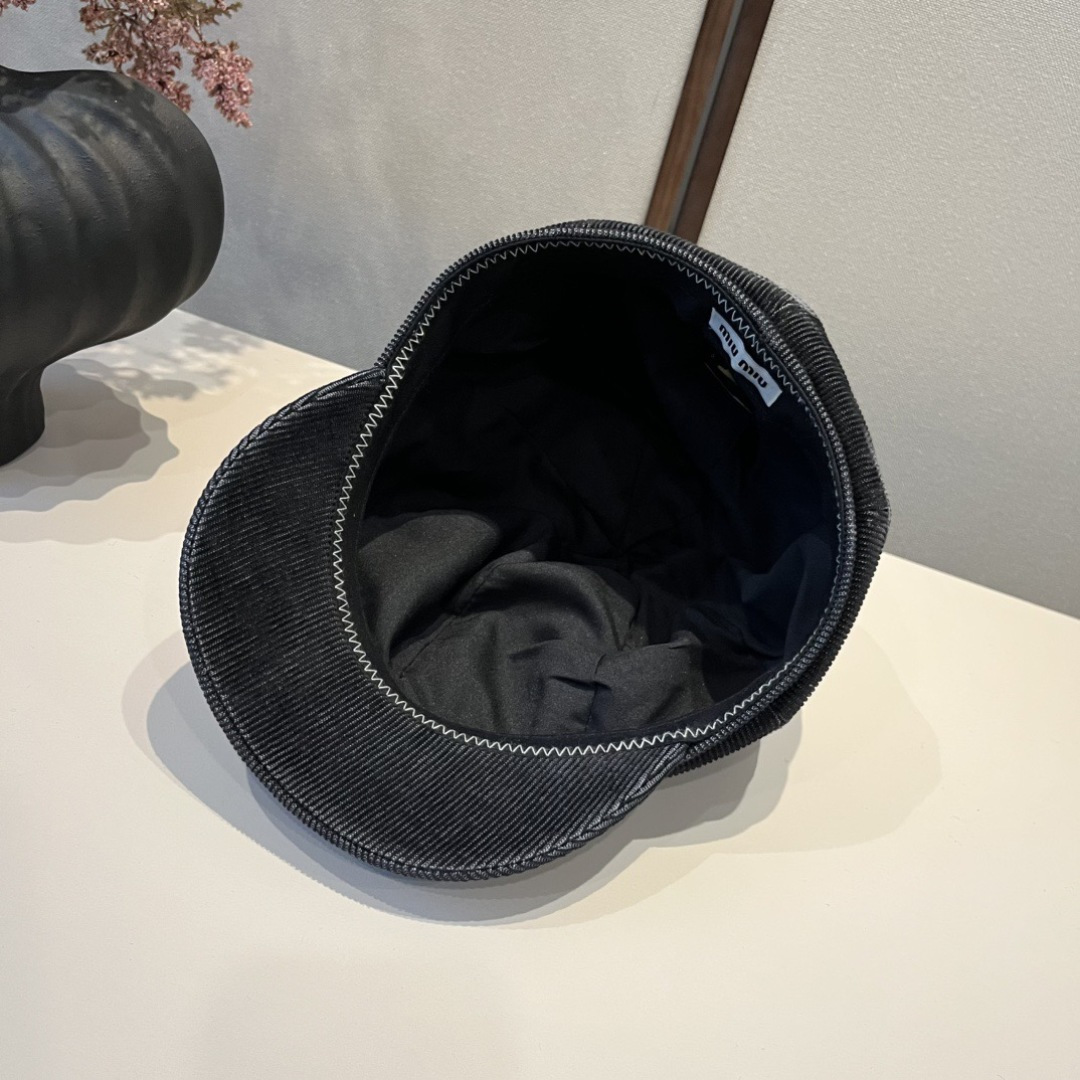 💕miumiu缪缪新款鸭舌画家帽，头围57cm