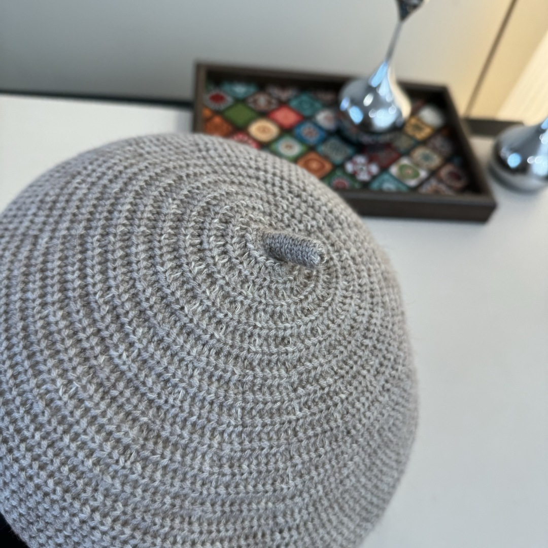 💕克罗心鸭舌骑士帽，定制款骑士帽，不规则 头围57cm