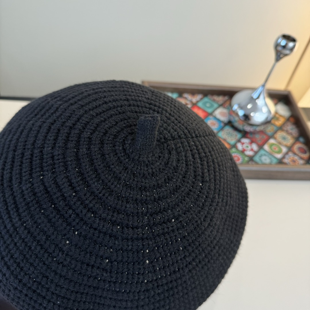 💕克罗心鸭舌骑士帽，定制款骑士帽，不规则 头围57cm