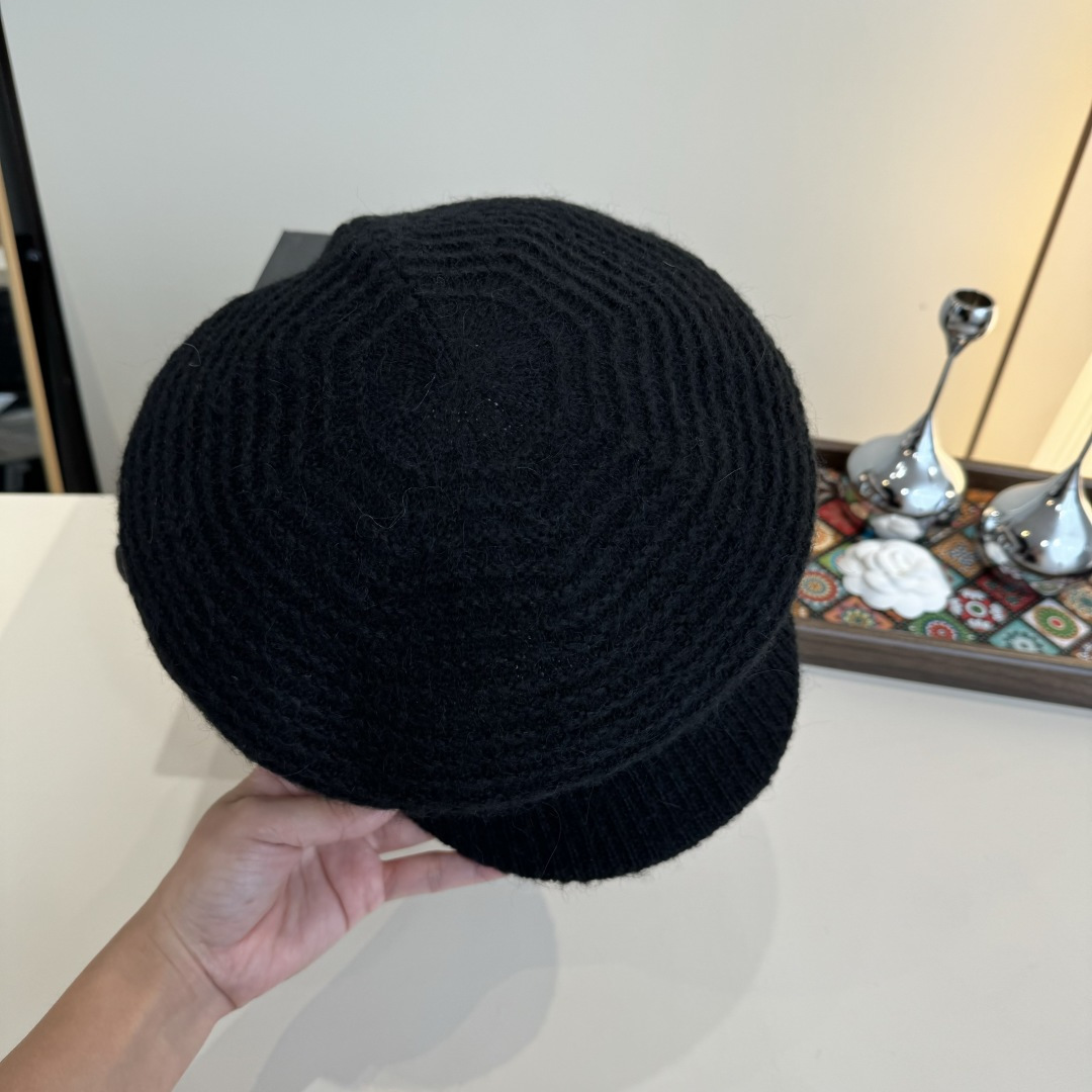 💕大王羊毛画家鸭舌帽，百分百羊毛🦙%面料，头围57cm