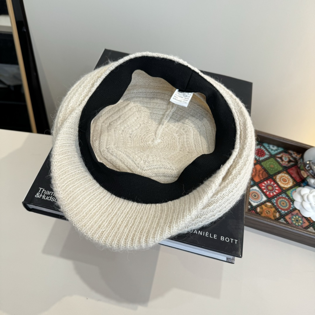 💕大王羊毛画家鸭舌帽，百分百羊毛🦙%面料，头围57cm