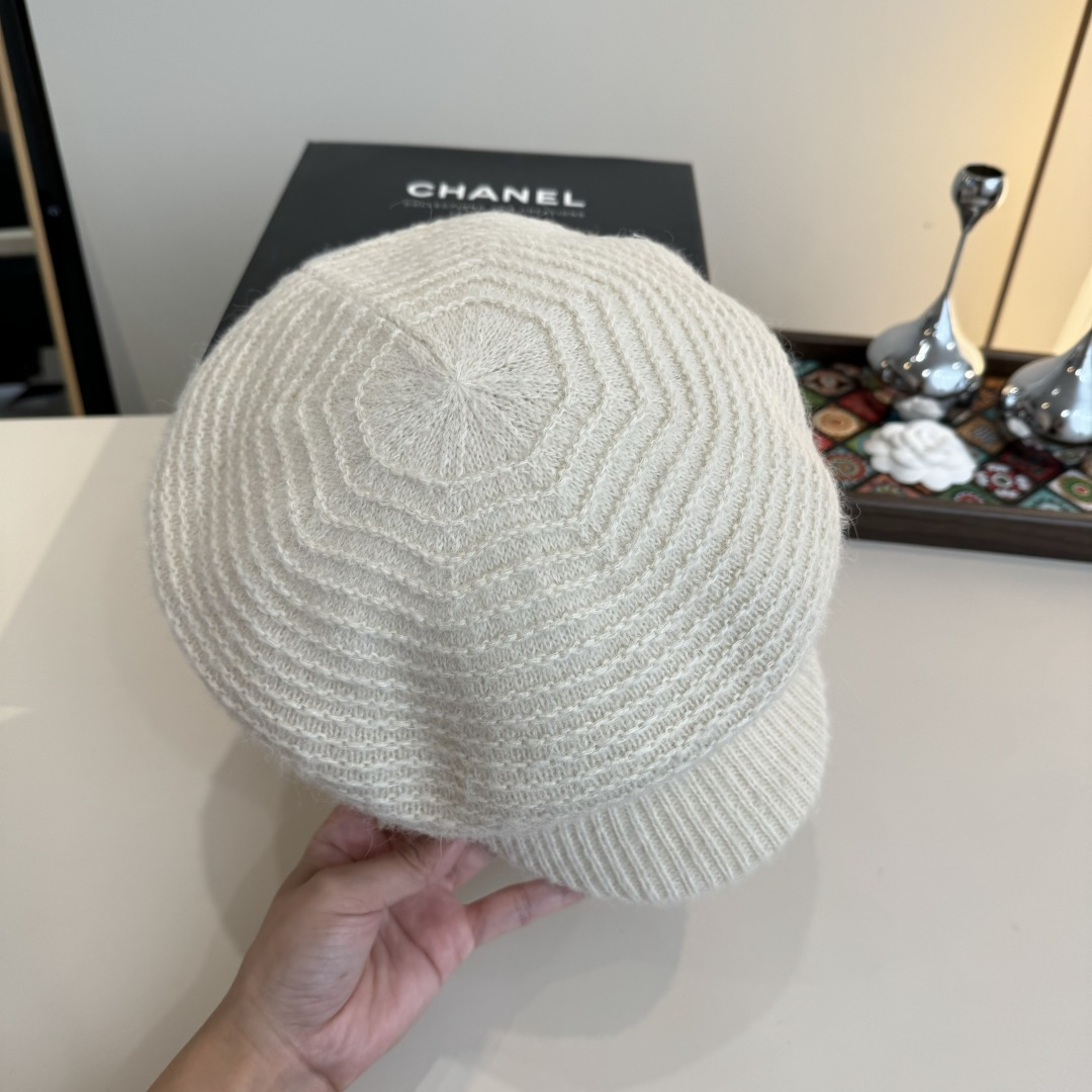 💕大王羊毛画家鸭舌帽，百分百羊毛🦙%面料，头围57cm