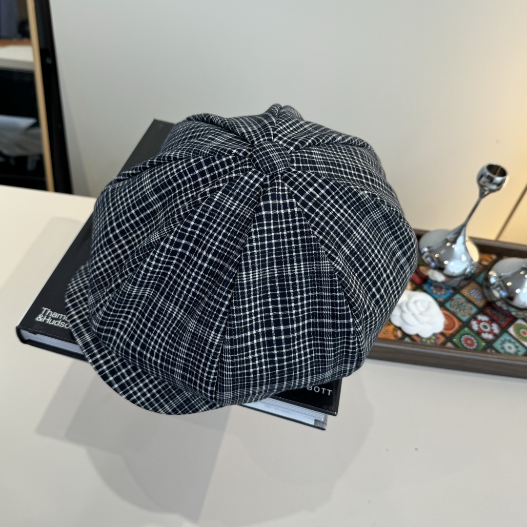 💕Lv路易斯新款鸭舌画家帽，男女通用，