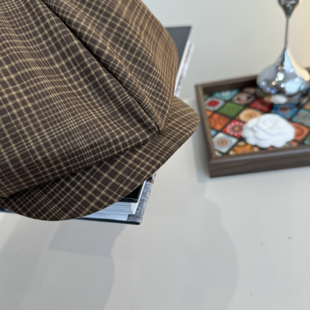 💕Lv路易斯新款鸭舌画家帽，男女通用，