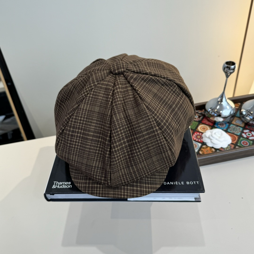 💕Lv路易斯新款鸭舌画家帽，男女通用，