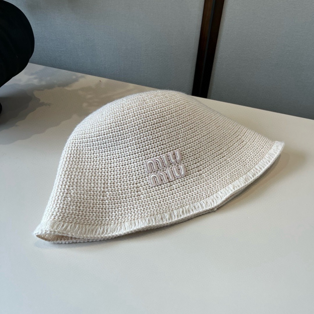 💕miumiu缪缪新款渔夫帽，头围57cm