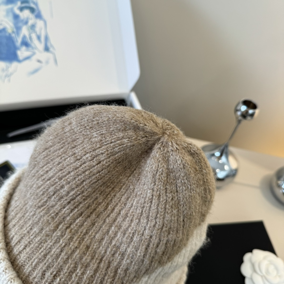 💕Chanel香奈儿新款羊毛帽 男女通用毛线帽，秋冬冷帽