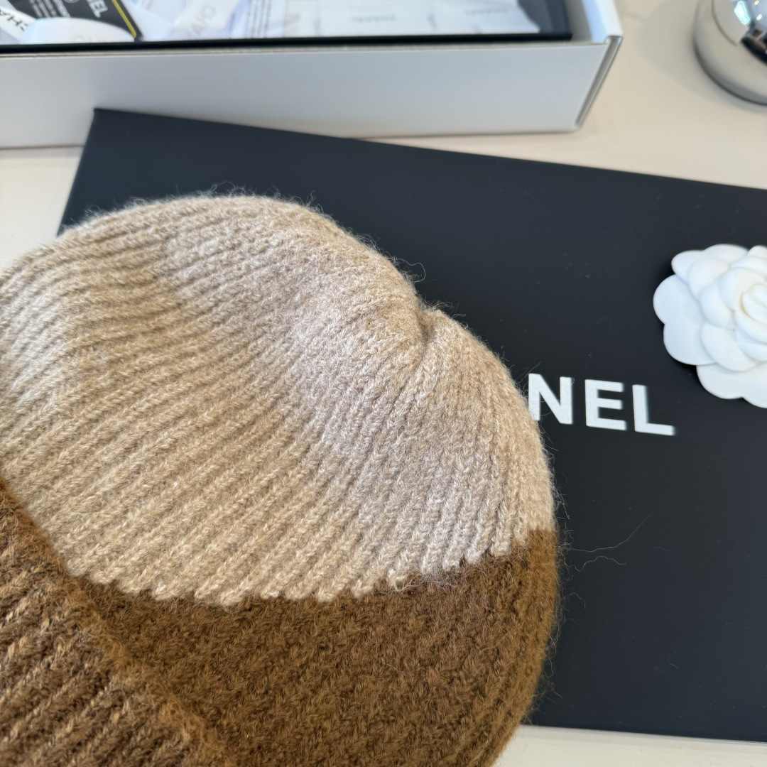 💕Chanel香奈儿新款羊毛帽 男女通用毛线帽，秋冬冷帽