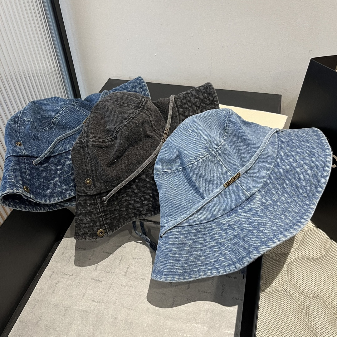 💕burberry巴宝莉新款牛仔渔夫帽，头围57cm
