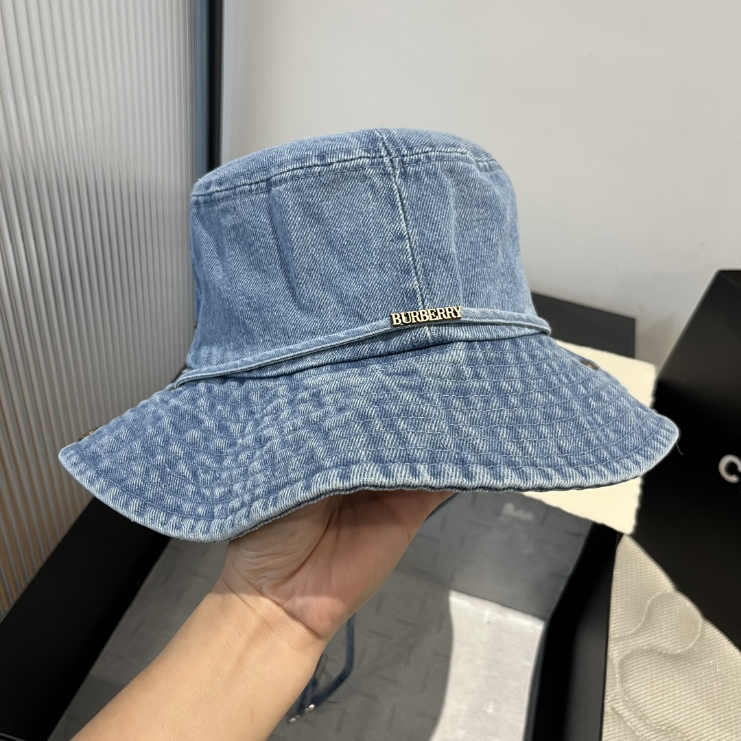 💕burberry巴宝莉新款牛仔渔夫帽，头围57cm
