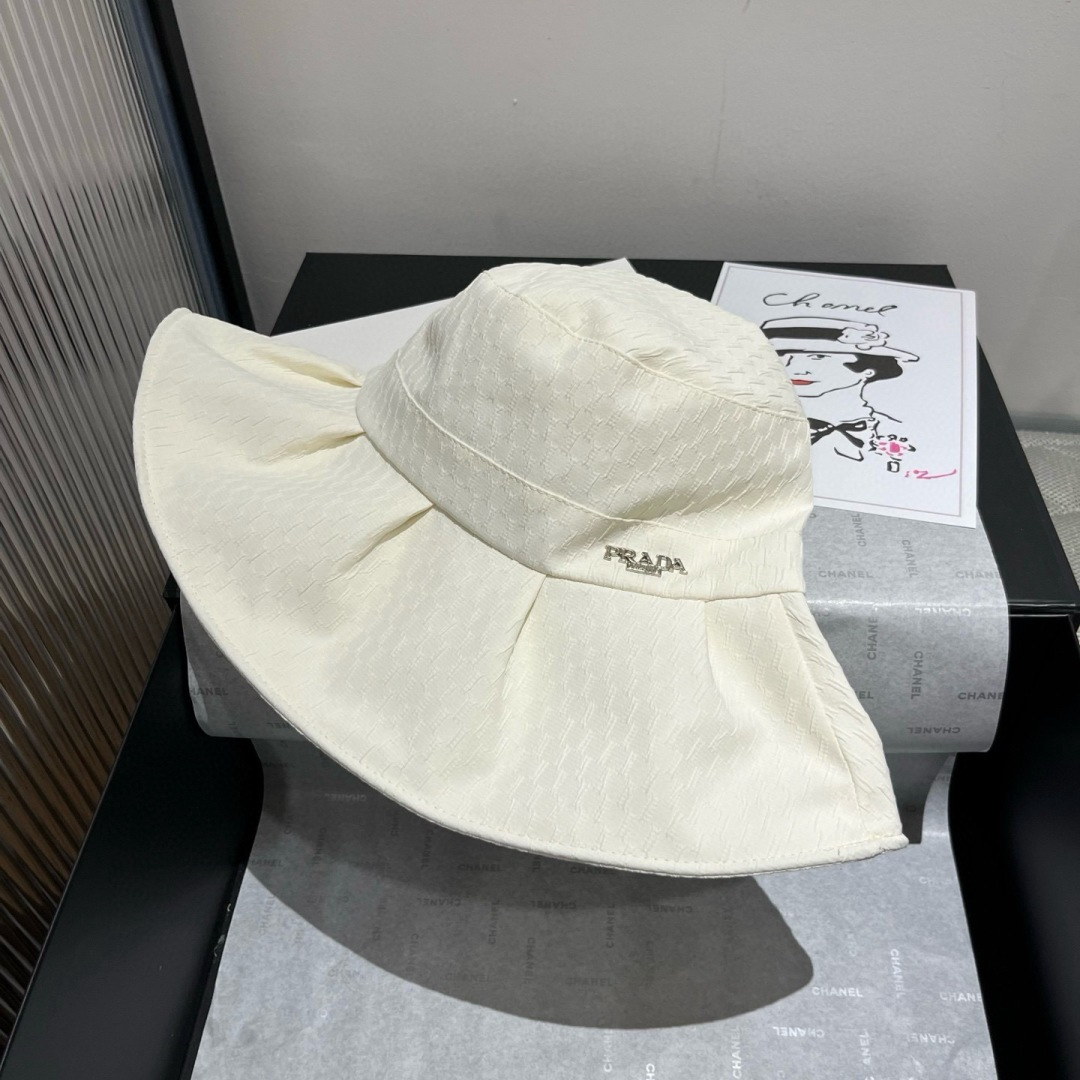 💕PRADA普拉达新款遮阳渔夫帽、防紫外线布帽，可折叠头围57cm