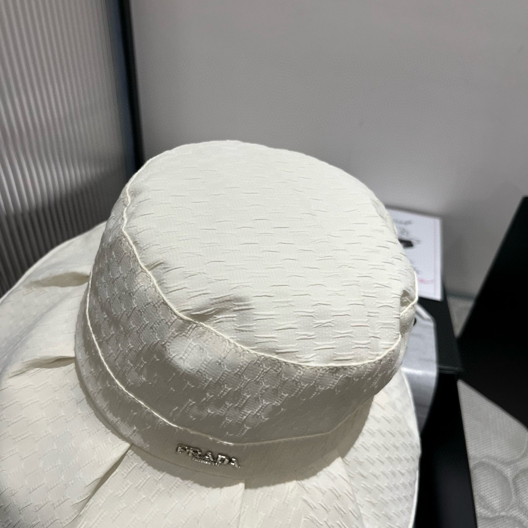 💕PRADA普拉达新款遮阳渔夫帽、防紫外线布帽，可折叠头围57cm