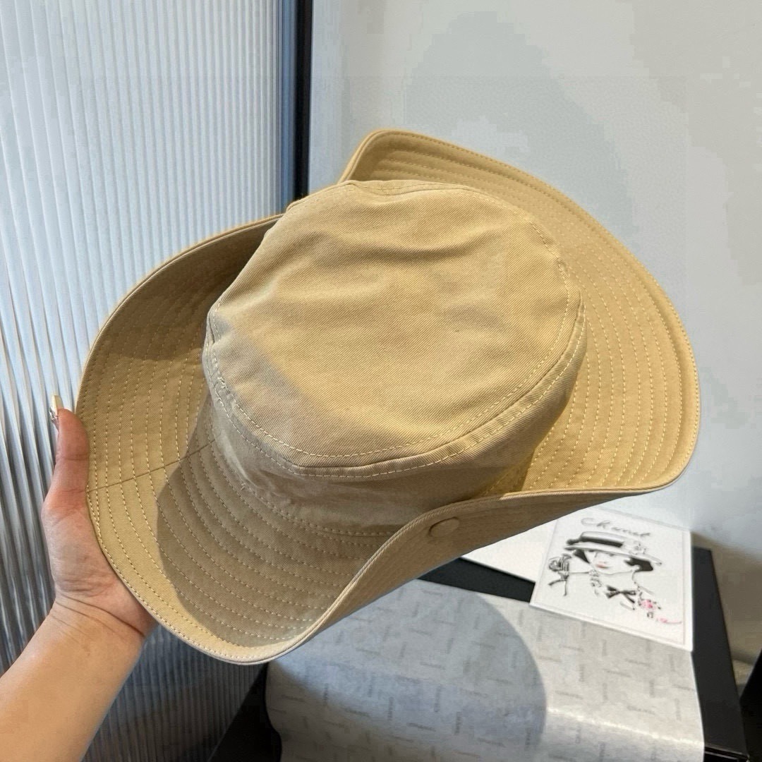 💕miumiu缪缪高端牛仔渔夫帽，原单品质，头围57cm