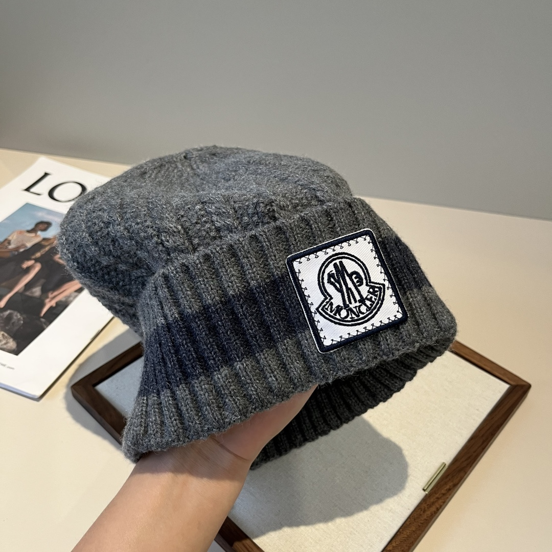 NO:365422,Moncler knitted wool hat hat fisherman hat baseball hat knit hat, hat, Moncler, espadrilles, hats蒙口MONCLER针织毛线帽帽子渔夫帽棒球帽针织帽,帽子,Moncler,espadrilles,hats,hat