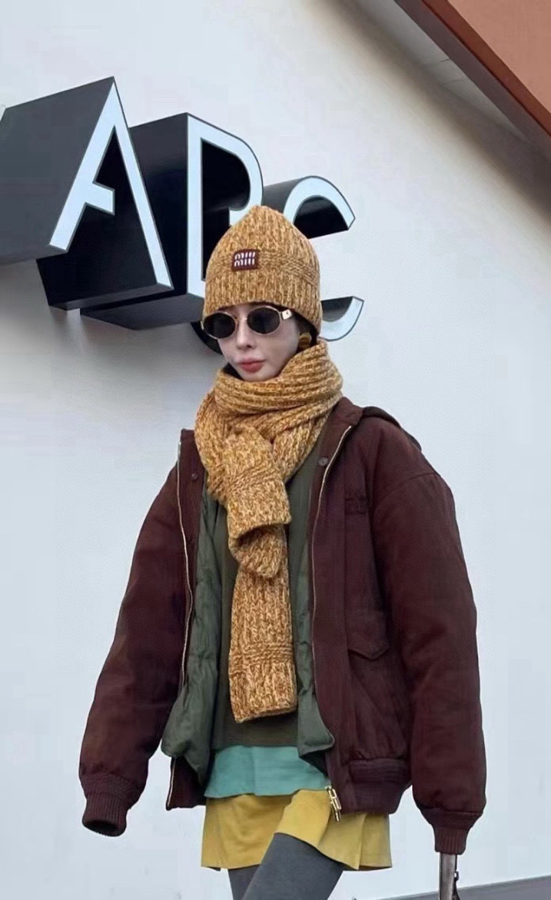 NO:365371,Miumiu autumn and winter new wool hat, official style, men and women universal hat, fisherman hat, baseball hat, knit hat, hat, miumiu, espadrilles, hats缪缪miumiu秋冬新款毛线帽,官方款,男女通用帽子渔夫帽棒球帽针织帽,帽子,miumiu,espadrilles,hats,hat