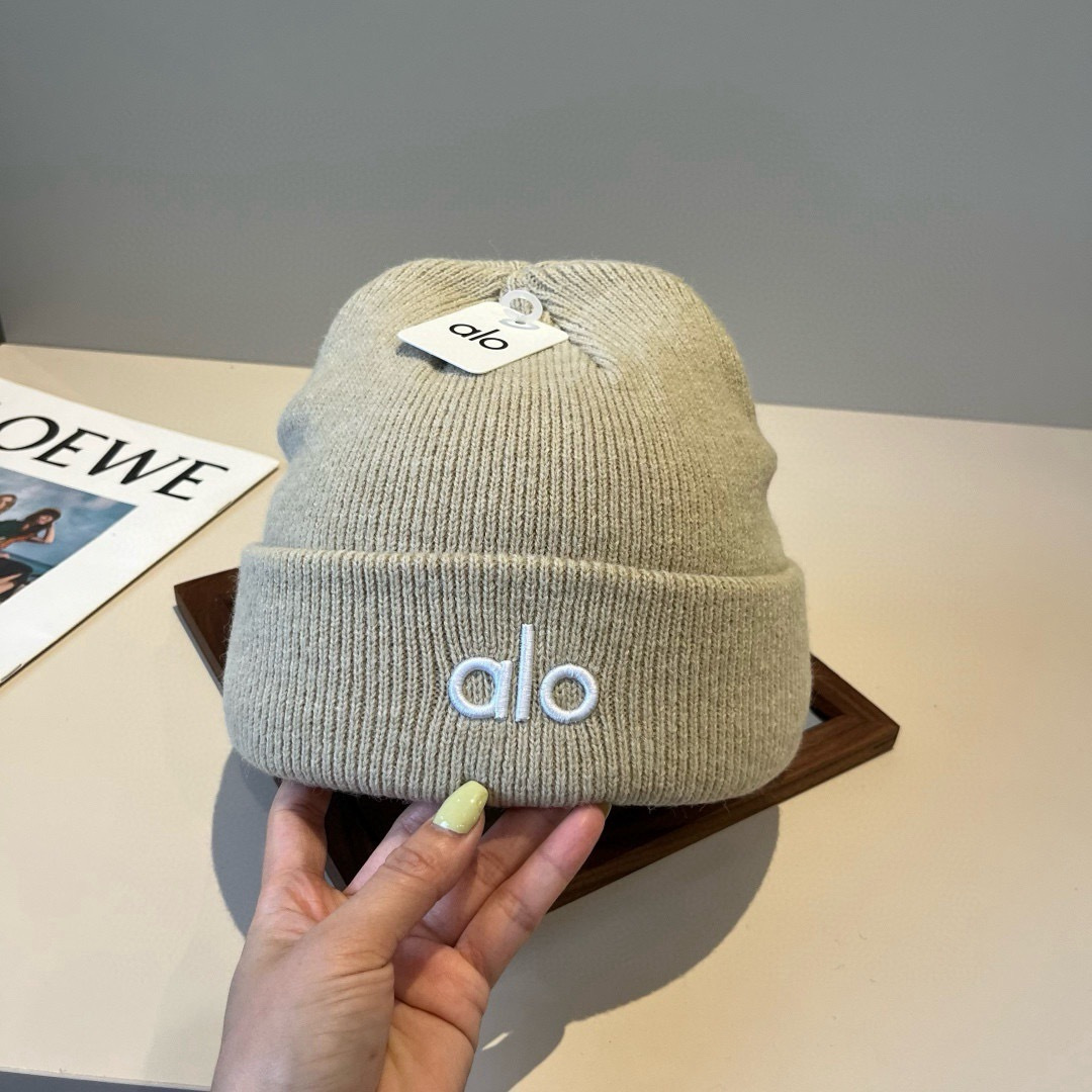 NO:365348,alo new knitted wool hat hat fisherman hat baseball hat knit hat, hat, espadrilles, hatsalo新款针织毛线帽帽子渔夫帽棒球帽针织帽,帽子,espadrilles,hats,hat