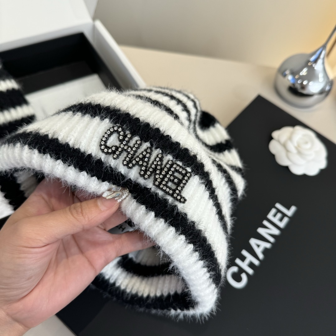 💕Chanel香奈儿秋冬款新款毛线帽, 百分百羊毛面料🐑