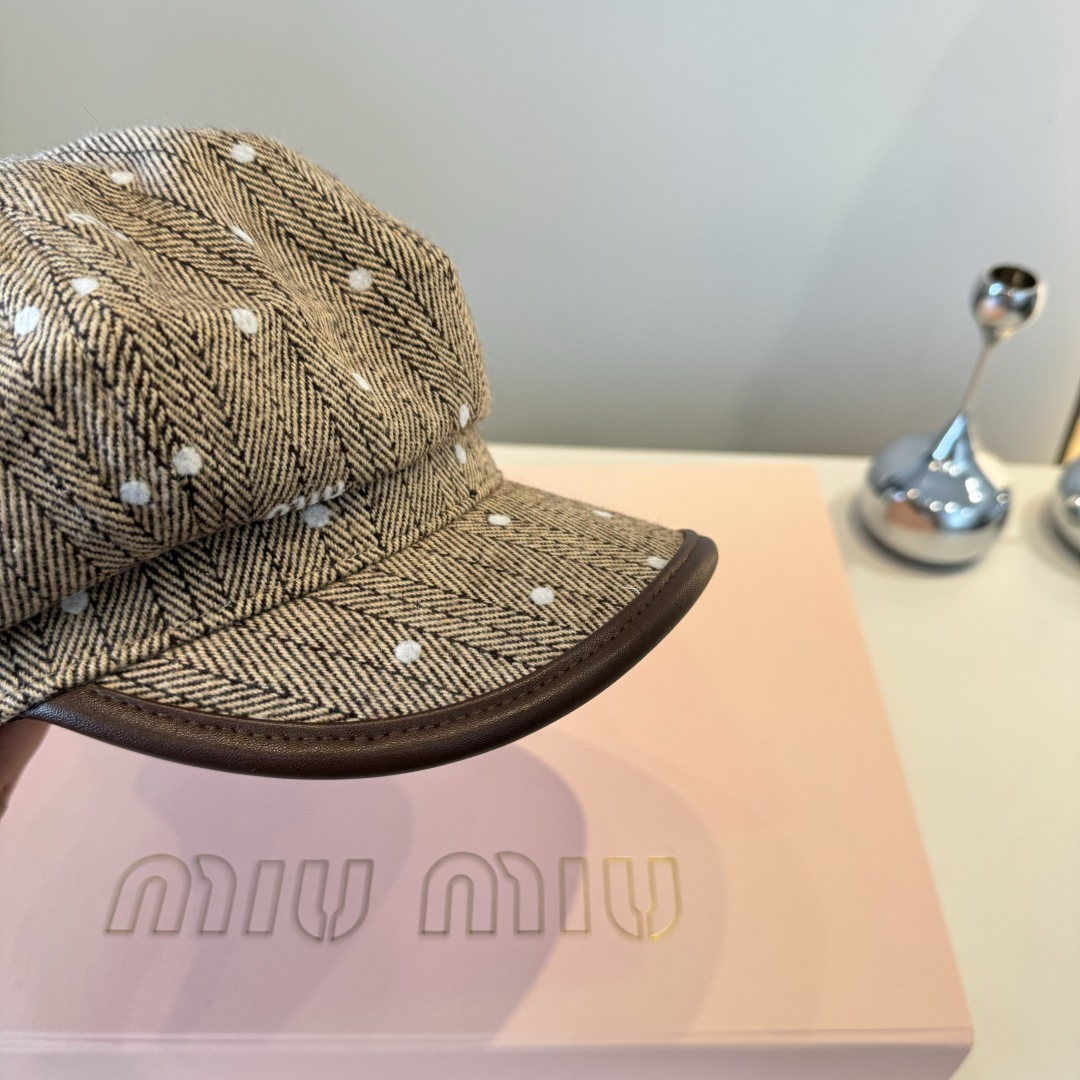 💕miumiu缪缪新款鸭舌画家帽，头围57cm