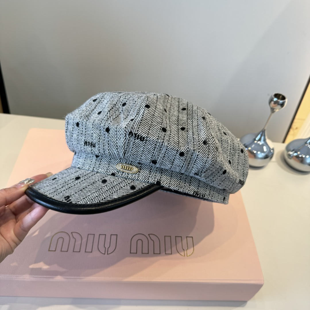 💕miumiu缪缪新款鸭舌画家帽，头围57cm