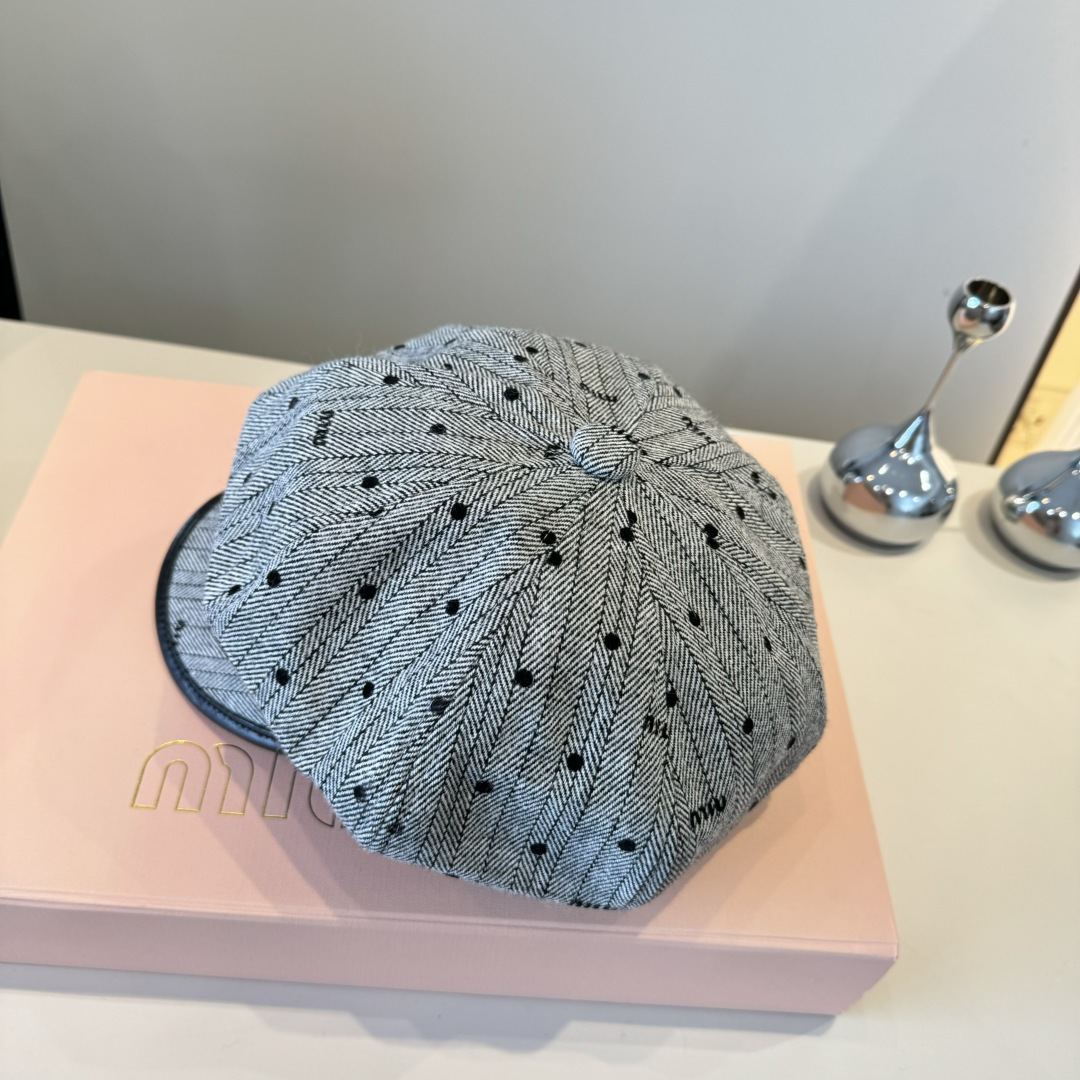 💕miumiu缪缪新款鸭舌画家帽，头围57cm