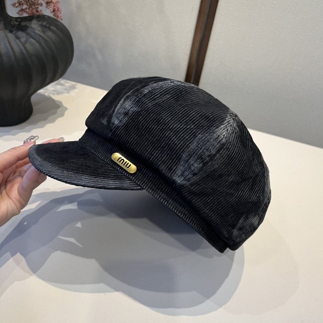 💕miumiu缪缪新款鸭舌画家帽，头围57cm