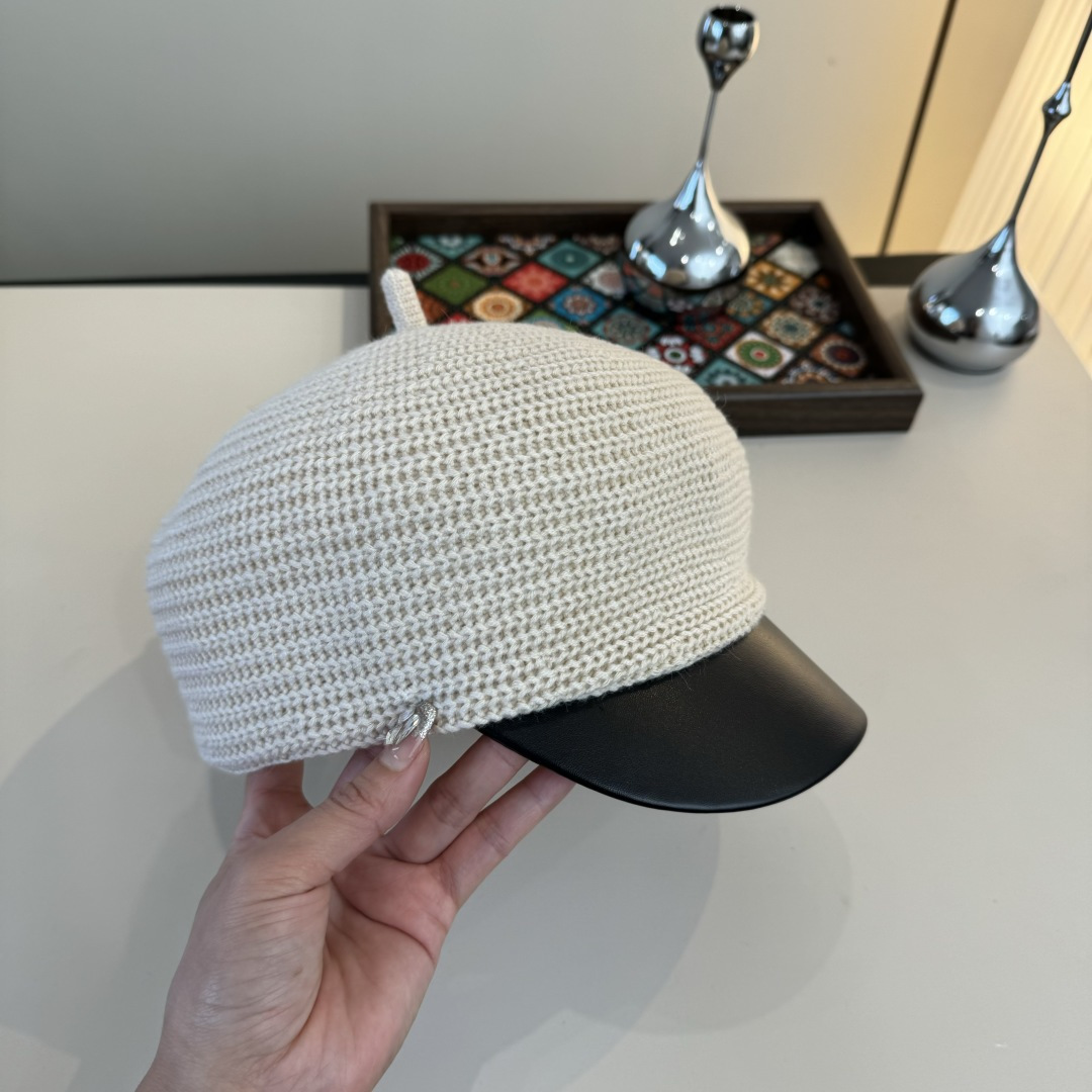 💕克罗心鸭舌骑士帽，定制款骑士帽，不规则 头围57cm