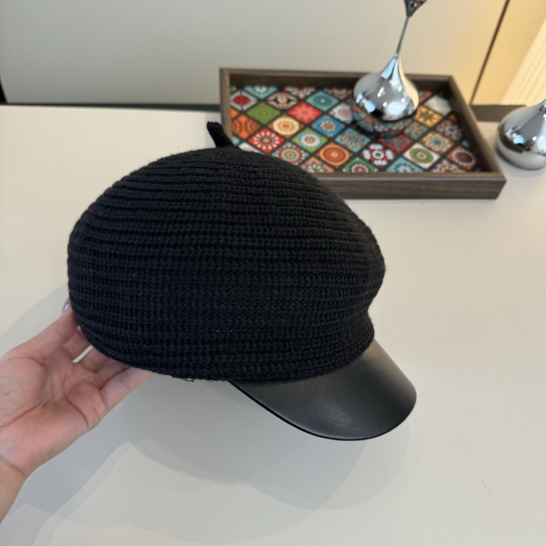 💕克罗心鸭舌骑士帽，定制款骑士帽，不规则 头围57cm