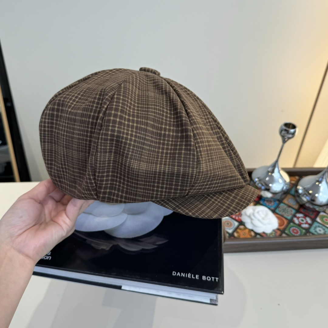 💕Lv路易斯新款鸭舌画家帽，男女通用，