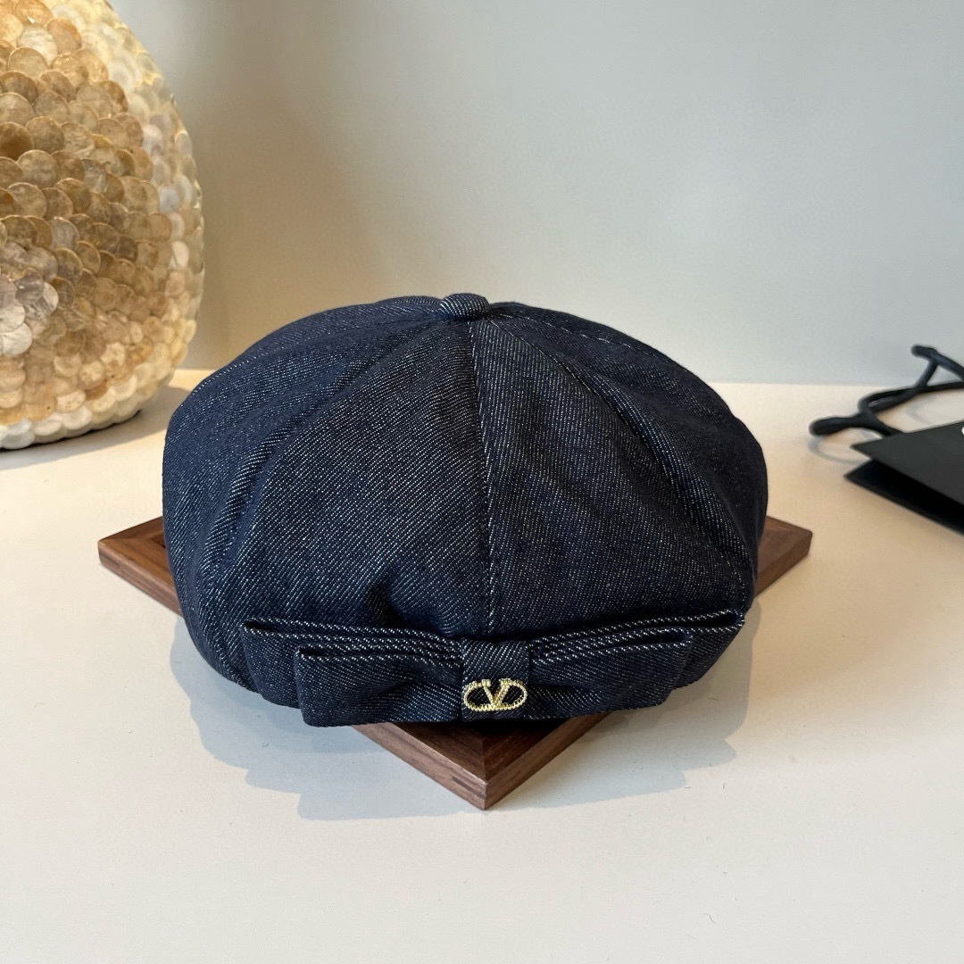 💕华伦天奴新款贝雷帽 头围57cm