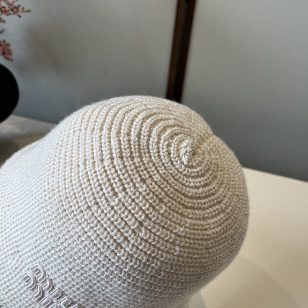 💕miumiu缪缪新款渔夫帽，头围57cm