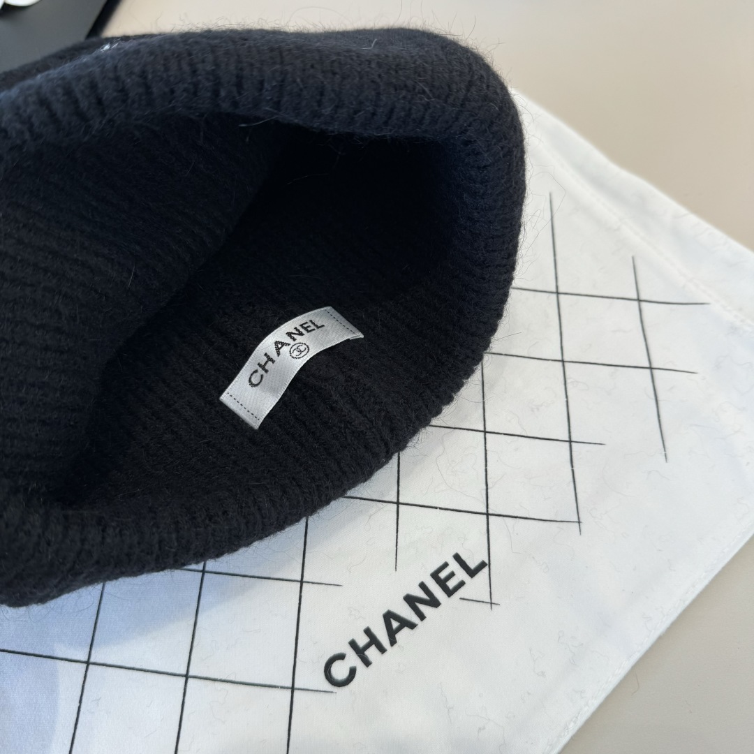 💕Chanel香奈儿新款毛线帽，加厚面料